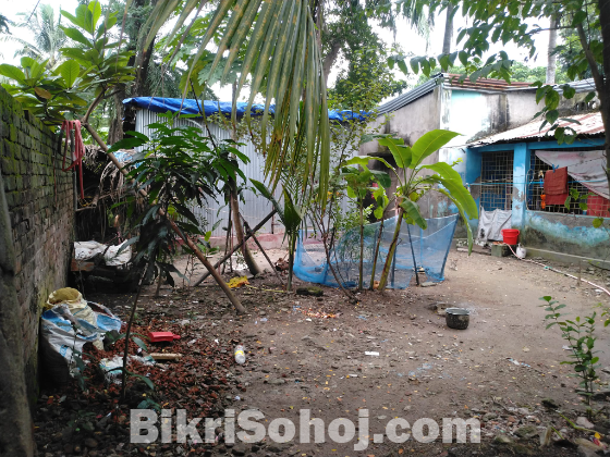 land / property /jomi  1.5 katha